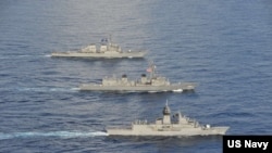 美国、日本和澳大利亚海军2020年10月19日在南中国海举行当年第五次的联合演习。(美国第七舰队网站)