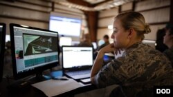 美国国民警卫队员2018年5月11日参与网络集训(美国国防部)