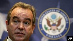 အမေရိကန်ပြည်ထောင်စု အရှေ့အာရှနဲ့ ပစိဖိတ် ရေးရာ လက်ထောက် နိုင်ငံခြားရေးဝန်ကြီး Kurt Campbell