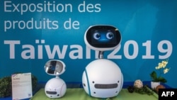 资料照:一个展销会上的台湾电子产品