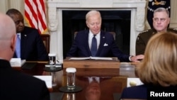 美国总统拜登2022年10月26日召集国防高层官员开会。(路透社)