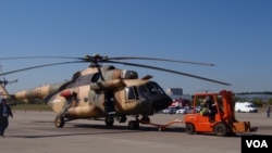 2015年8月莫斯科航展的米-17直升机。米-17是米-8直升机的改进型。(美国之音白桦拍摄) 