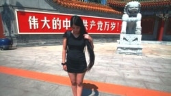 为母伸冤上访十余年的李宁(资料照片)