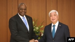 美国国防部长奥斯汀在东京会晤日本防卫大臣中谷元。(2024年12月10日)