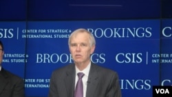 卜睿哲,布鲁金斯学会东亚政策中心主任 (美国之音钟辰芳拍摄)