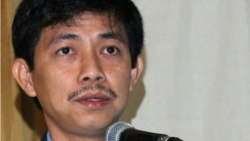 Trần Huỳnh Duy Thức kiên quyết tiếp tục tuyệt thực Trần Huỳnh Duy Thức kiên quyết tiếp tục tuyệt thực