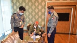 ဖမ်းဆီးခံ သတင်းသမားအာလုံးကို လွှတ်ပေးဖို့ ကုလ နဲ့ ကန် တောင်းဆို ဖမ်းဆီးခံ သတင်းသမားအာလုံးကို လွှတ်ပေးဖို့ ကုလ နဲ့ ကန် တောင်းဆို