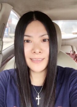 中国人权活动人士、原北京798艺术园独立策展人向莉2017年在泰国。(向莉提供照片)