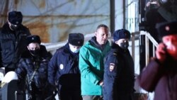 ရုရှားအတိုက်အခံ Navalny ကို မော်စကိုမှာ ရက် (၃၀) ချုပ်ထားမည် ရုရှားအတိုက်အခံ Navalny ကို မော်စကိုမှာ ရက် (၃၀) ချုပ်ထားမည်