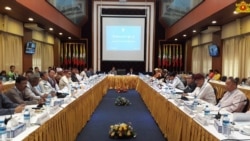 ငြိမ်းချမ်းရေးအလွတ်သဘောဆွေးနွေးပွဲပေါ် တိုင်းရင်းသားတွေကြိုဆို ငြိမ်းချမ်းရေးအလွတ်သဘောဆွေးနွေးပွဲပေါ် တိုင်းရင်းသားတွေကြိုဆို