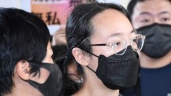 港台制作人员工会主席赵善恩表示,第四权不是一个特权,而是帮助大众监察权贵的权力, 工会向蔡玉玲致谢,称许她勇猛地高举所相信的新闻价值,面对今次的检控 (美国之音/汤惠芸)