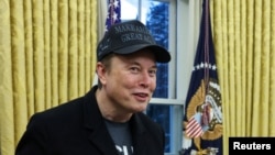 2025年2月11日,美国亿万富翁埃隆·马斯克(Elon Musk)在白宫椭圆形办公室。