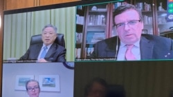 台湾外交部政务次长田光中(左上)与美国国务院东亚事务局澳大利亚、新西兰及太平洋岛屿事务副助理国务卿孙晓雅(左下)2021年4月16日在华盛顿传统基金会讨论美台在太平洋地区合作(台湾外交部提供)