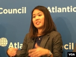 美国国家亚洲研究局政治及安全事务主任马翊庭