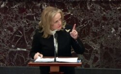 众议院弹劾经理人迪恩众议员在参议院举行的针对前总统特朗普的弹劾审判期间发言。(2021年2月10日)