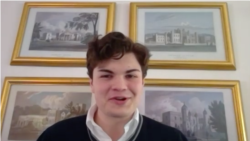 “雅典学会”主席罗里·奥康纳接受美国之音采访（ZOOM截图）