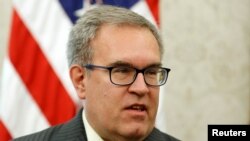 资料照:美国环保署署长惠勒(Andrew Wheeler)