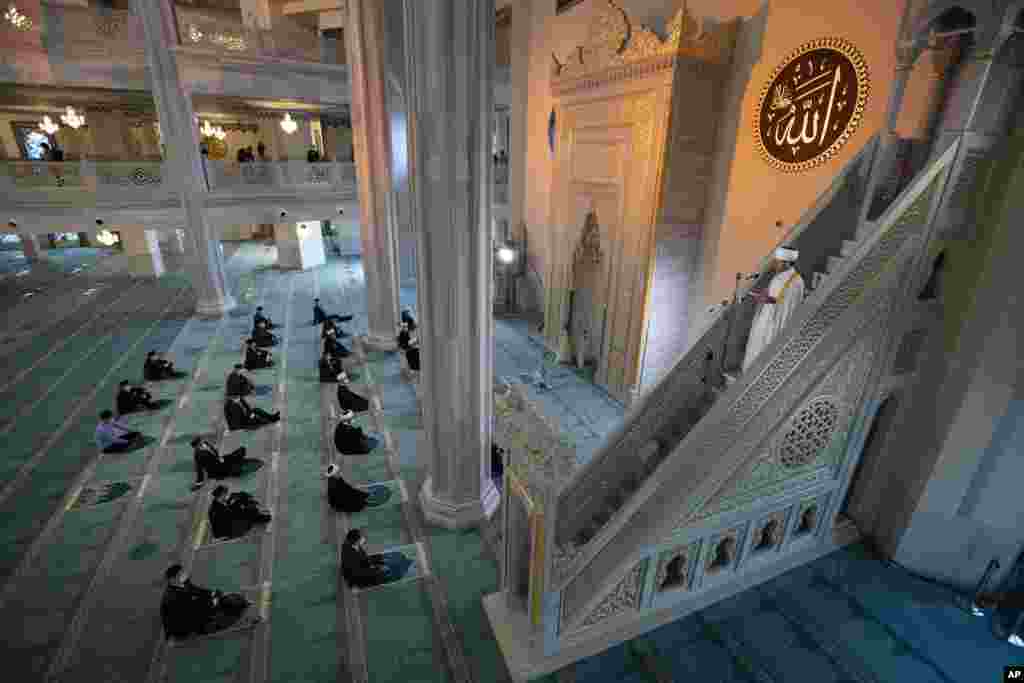 ရုရှားနိုင်ငံ Moscow မြို့က မြင်ကွင်း။ (ဇူလိုင် ၃၁၊ ၂၀၂၀)