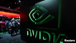 资料照:英伟达Nvidia 在美国洛杉矶电子游戏展览会的展台。(2017年6月13日)
