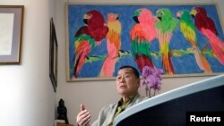 苹果日报创办人黎智英在香港接受采访时谈港版国安法。(2020年5月29日)