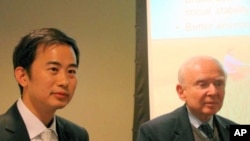 美国农村发展研究所的两名代表(左为朱可亮 右为罗伊.普罗斯特曼)