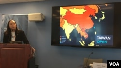 台湾数码政务委员唐凤2019年4月23日在乔治华盛顿大学发表演说 (美国之音锺辰芳拍摄)