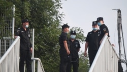 ဘေဂျင်းမြို့တော်မှာ COVID-19 ကူးစက်မှုကြောင့် ရပ်ကွက် ၁၁ ခု အပြင်မထွက်ရ အမိန့်ထုတ် ဘေဂျင်းမြို့တော်မှာ COVID-19 ကူးစက်မှုကြောင့် ရပ်ကွက် ၁၁ ခု အပြင်မထွက်ရ အမိန့်ထုတ်