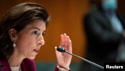 资料图:美国商务部长吉娜·雷蒙多。