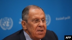 俄罗斯外长拉夫罗夫在一篇采访中说俄罗斯在亚洲问题上与中国保持一致,并批评美国“故意”加剧台湾局势。(法新社:2024年9月28日)