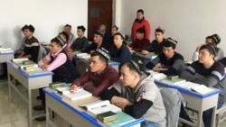 时事大家谈:顶不住国际压力?中国允许两千名哈萨克人离开新疆 时事大家谈:顶不住国际压力?中国允许两千名哈萨克人离开新疆