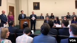 美国国会暨行政当局中国委员会(CECC)2020年3月11日召开就维吾尔强迫劳动问题召开讨论会。(美国之音记者李逸华摄)