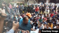 တရားမဝင်အလုပ်သမားများကို ဖမ်းဆီးစဉ် (၂၀၁၆)