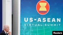 美国总统拜登在白宫出席线上举行的美国-东盟峰会。(2021年10月26日)