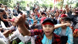 စက်ရုံ လုပ်သားတွေ မကြာခဏ ဆန္ဒပြရတဲ့ အကြောင်းရင်း စက်ရုံ လုပ်သားတွေ မကြာခဏ ဆန္ဒပြရတဲ့ အကြောင်းရင်း