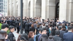 香港律师黑衣游行 沉默抗议《逃犯条例》修法 香港律师黑衣游行 沉默抗议《逃犯条例》修法