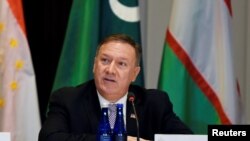 美国国务卿蓬佩奥在纽约会晤中亚五国外长 (路透社照片)