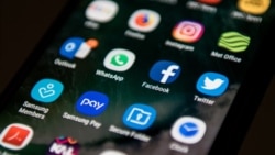 中共严控国人上境外社媒 发推转推点赞都可能遭“寻滋” 中共严控国人上境外社媒 发推转推点赞都可能遭“寻滋”