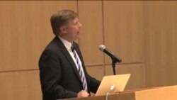Автор "перезавантаження" пояснює що Путіна цікавить в Україні. Відео Автор "перезавантаження" пояснює що Путіна цікавить в Україні. Відео