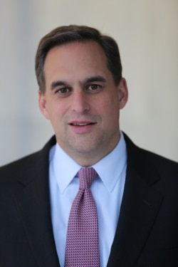 华盛顿智库战略与国际研究中心高级副总裁、国际安全项目主任赛斯·琼斯(Seth G. Jones)