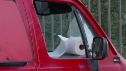 Життя в автомобілі: чому усе більше американців переселяються у власні машини. Відео Життя в автомобілі: чому усе більше американців переселяються у власні машини. Відео