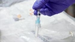 一名疫苗志愿者生病 牛津新冠疫苗实验暂停 一名疫苗志愿者生病 牛津新冠疫苗实验暂停