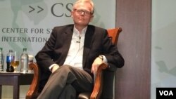 美国《纽约时报》撰稿人,普利策奖获得者张彦星期二在战略与国际研究中心的新书发布会上。