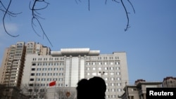 天津第二中级“人民法院”2018年12月26日外景(路透社)