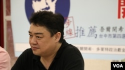 吾尔开希(美国之音杨明拍摄)