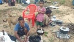 ရခိုငျစဈရေးပဋိပက်ခကွောင့ျ အရပျသားတှေ အိုးအိမျစှန့ျ ထှကျပွေးနရေဆဲ ရခိုငျစဈရေးပဋိပက်ခကွောင့ျ အရပျသားတှေ အိုးအိမျစှန့ျ ထှကျပွေးနရေဆဲ