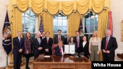 2019年2月11日,特朗普总统签署有关保持美国在人工智能领域领导地位的行政命令。