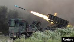 台湾在台中举行汉光军演反登陆实弹演习。(2020年7月16日)