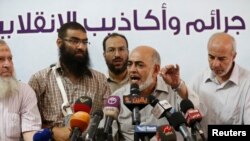 穆斯林兄弟会成员,新的工党的书记对记者讲话