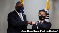 美国国防部长奥斯汀与韩国国防部长徐旭举行会谈(2021年12月2日)