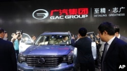 资料照片:中国广汽集团在北京国际车展上推出新款SUV。(2016年8月25日)